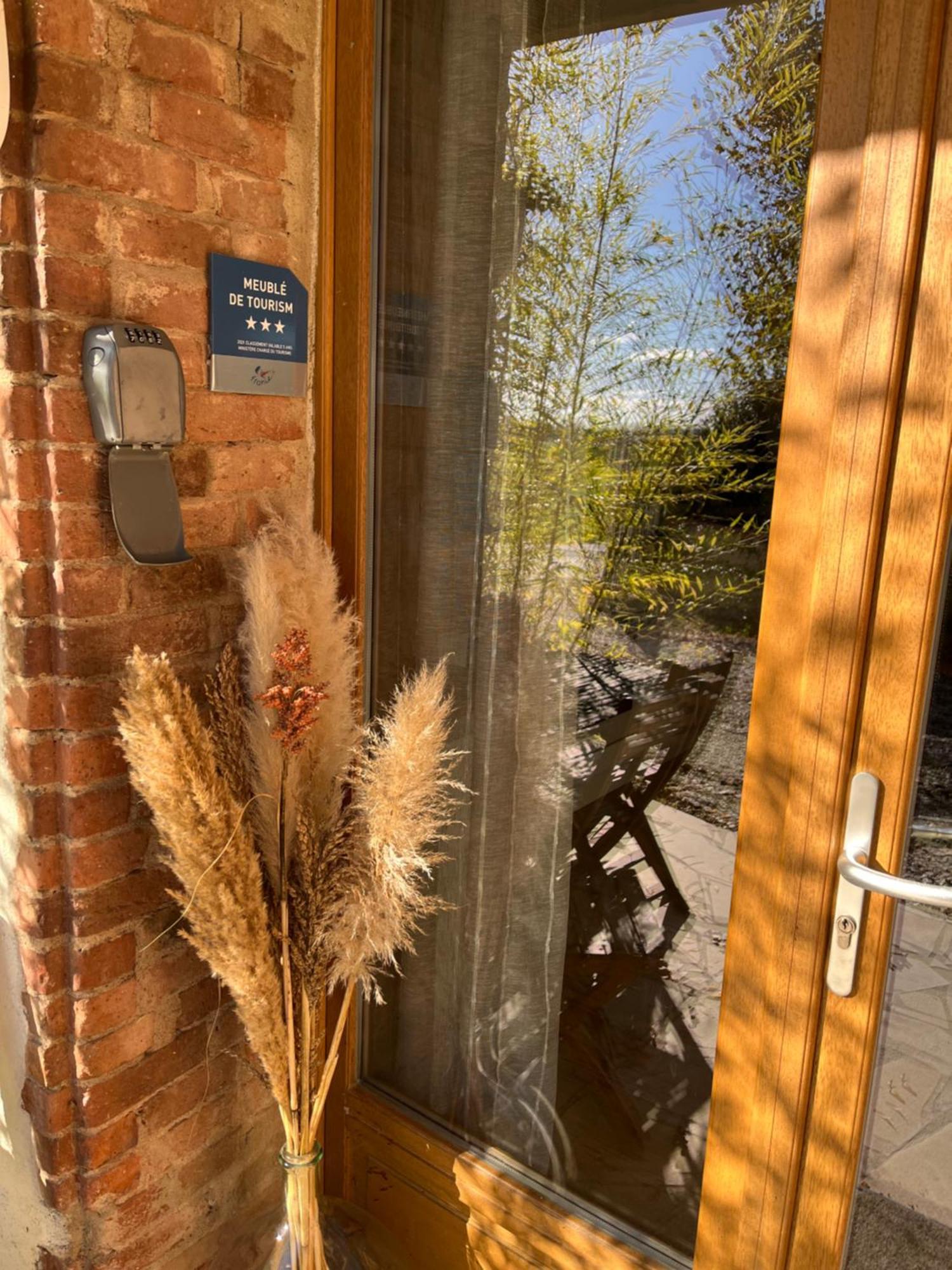 Gite De Fontjalabert En Campagne Tout Confort Lisle-sur-Tarn Exterior photo